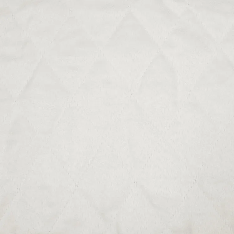 Cream Diamond Quilted Holiday Tree Skirt