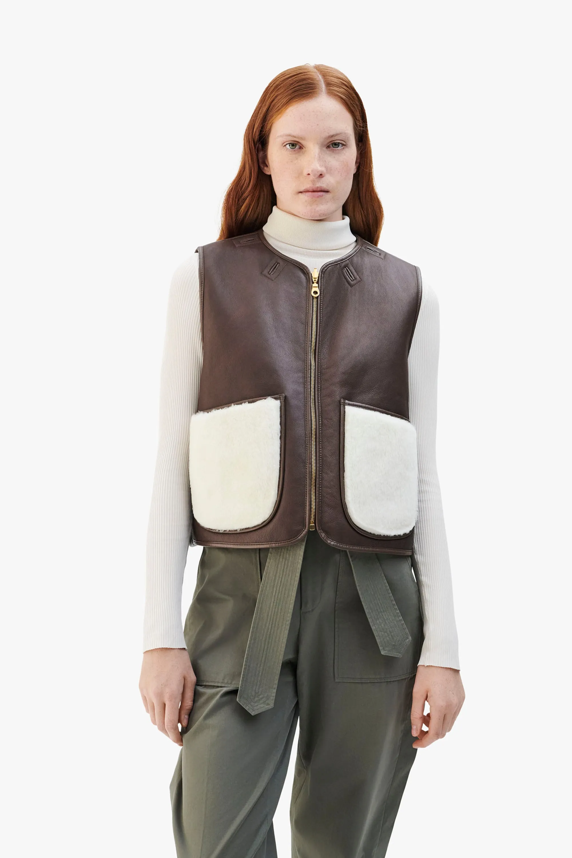 Cropped Aviator Shearling Vest - Chocolate / Natural