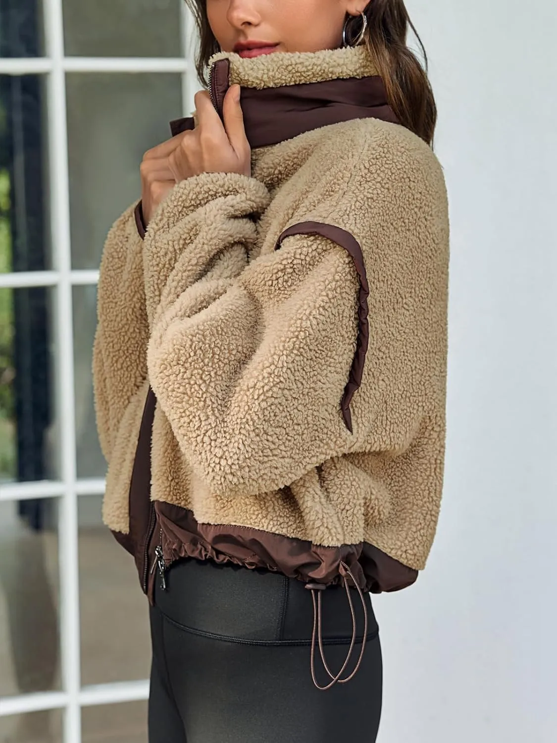 Tankaneo Womens Cropped Zip Up Fleece Jacket Stand Collar Fuzzy Sherpa Coat Winter Color Block Teddy Outerwear