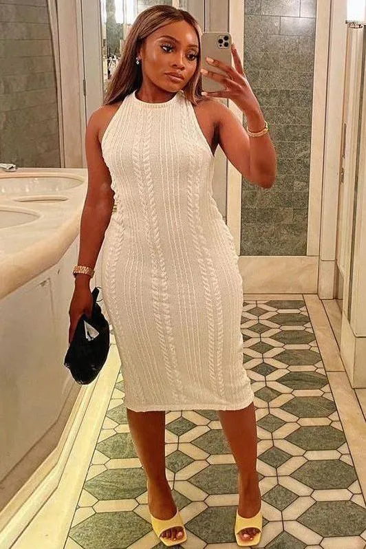 women knitted sleeveless round neck dress